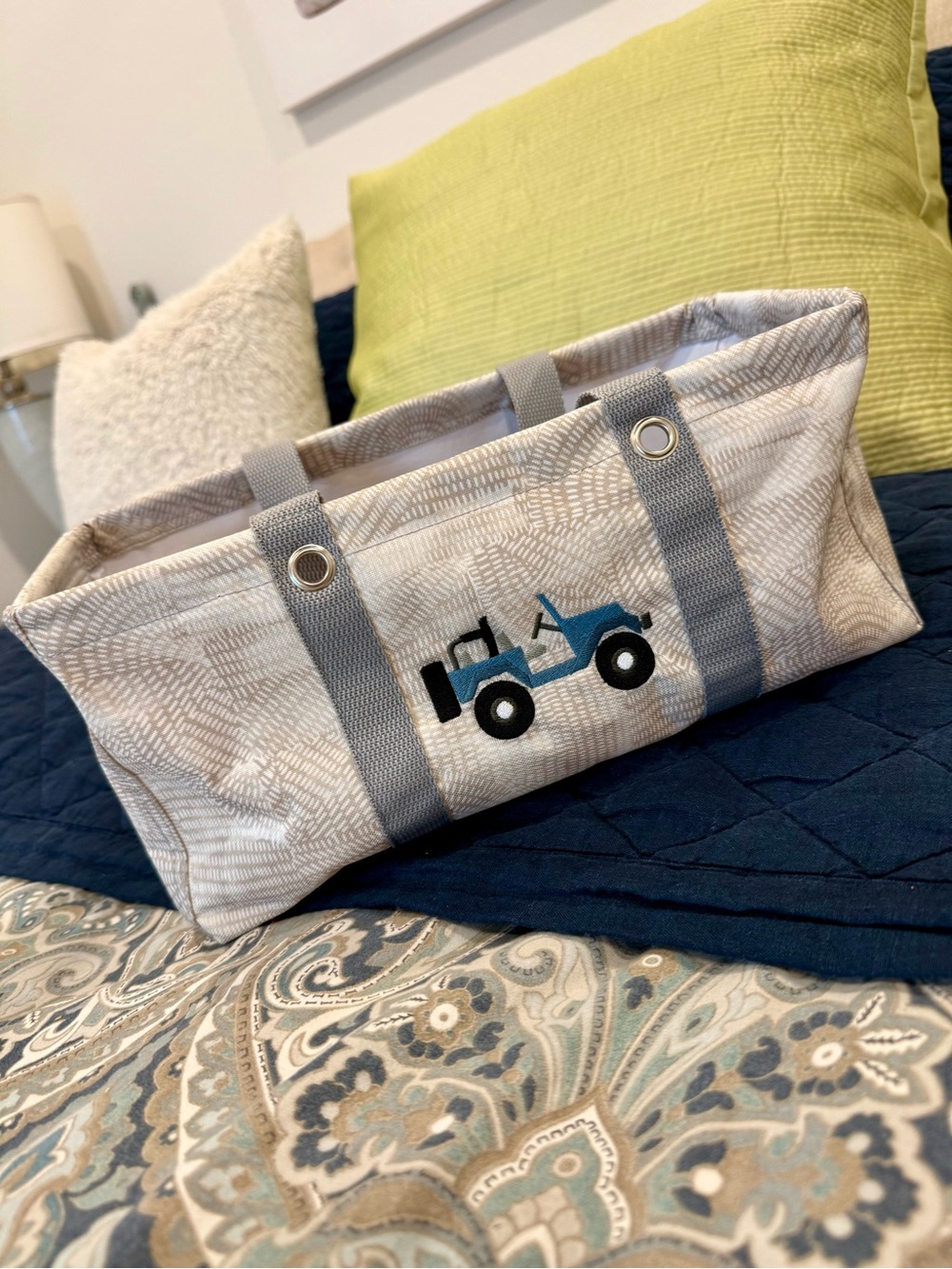 Thirty-One Tiny Utility Tote - Desert Dash with Jeep